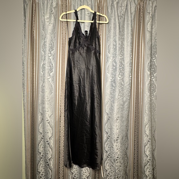Reformation Nora Silk Dress Black - Picture 7 of 10